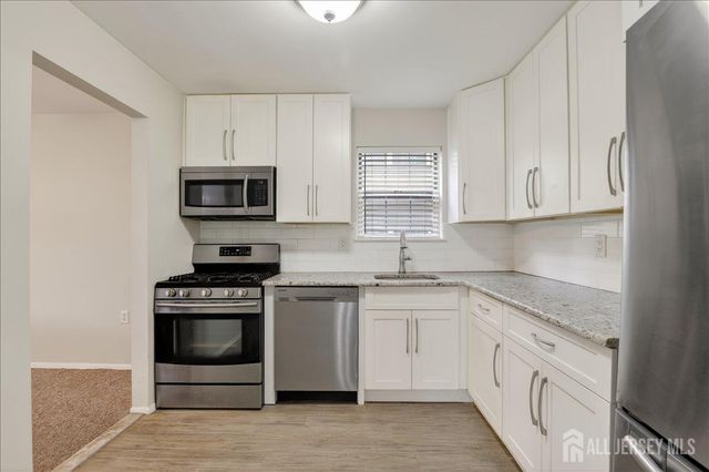 107 Blake Court, Old Bridge, NJ 08857