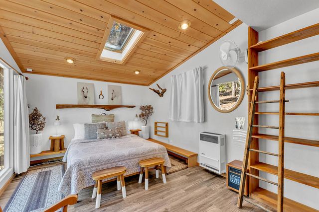 25740 Fir Street, Idyllwild, CA 92549