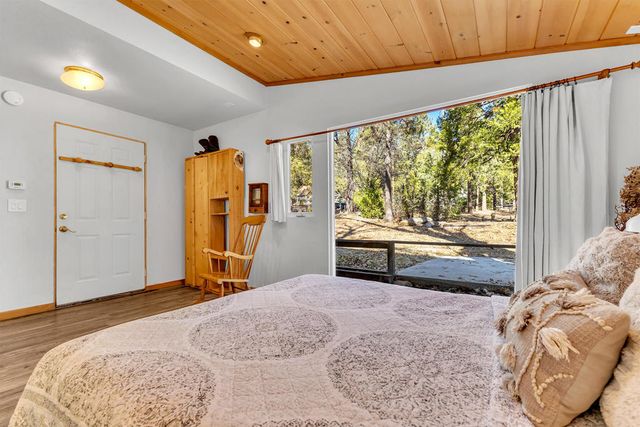 25740 Fir Street, Idyllwild, CA 92549