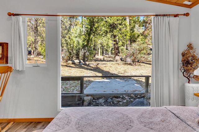 25740 Fir Street, Idyllwild, CA 92549