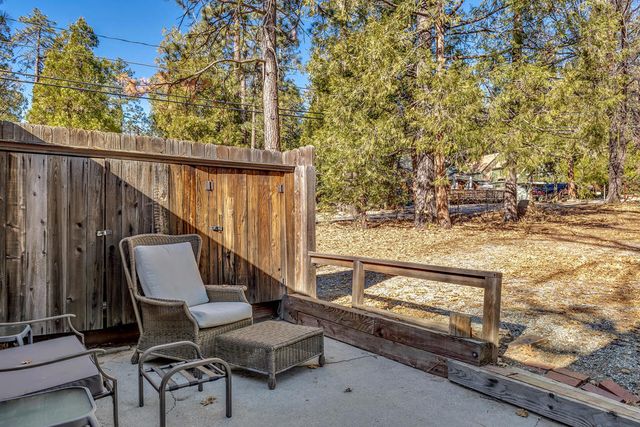 25740 Fir Street, Idyllwild, CA 92549