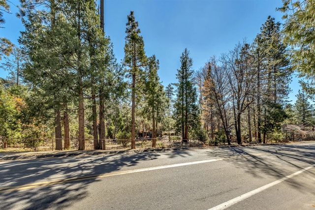25740 Fir Street, Idyllwild, CA 92549