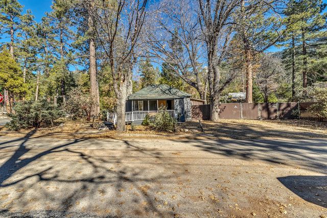 25740 Fir Street, Idyllwild, CA 92549
