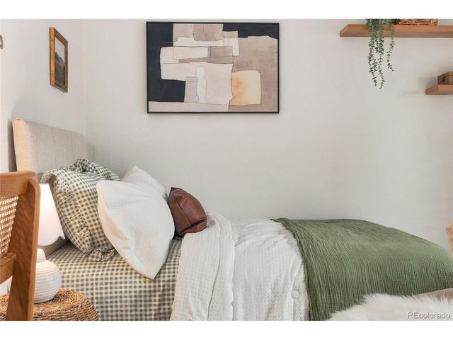 1270 N Marion St 207, Denver, CO 80218