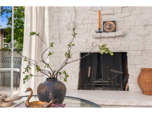1270 N Marion St 207, Denver, CO 80218