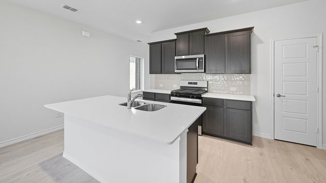 2013 Whispering Lane, Celina, TX 75009