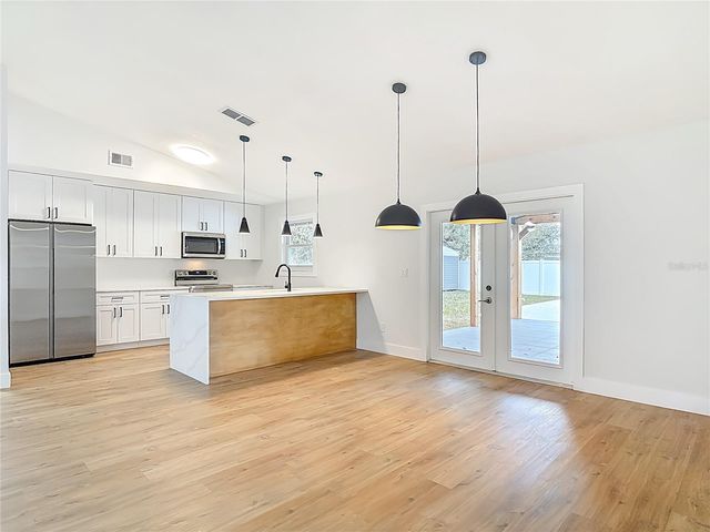 2320 CITRUS AVENUE, South Daytona, FL 32119