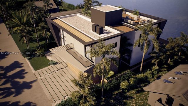 2377 SE 15th St, Pompano Beach, FL 33062