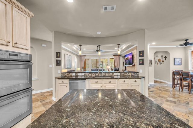 1622 Beau Rivage, Conroe, TX 77304