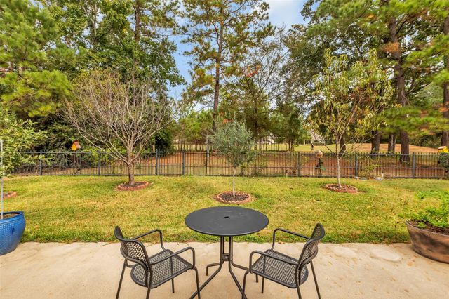 1622 Beau Rivage, Conroe, TX 77304