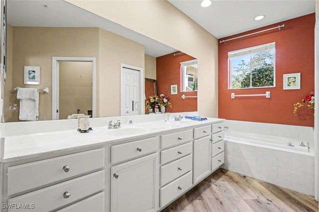 8450 Danbury BLVD 101, Naples, FL 34120