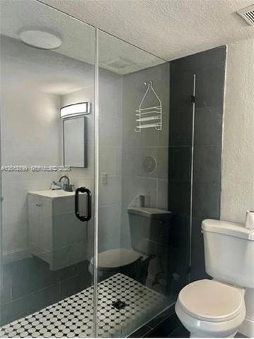 12040 N Miami Avenue, North Miami, FL 33168
