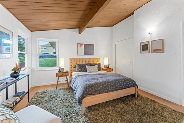 3266 Knowland Ave, Oakland, CA 94619