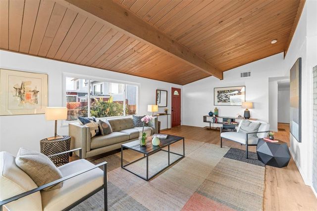 3266 Knowland Ave, Oakland, CA 94619