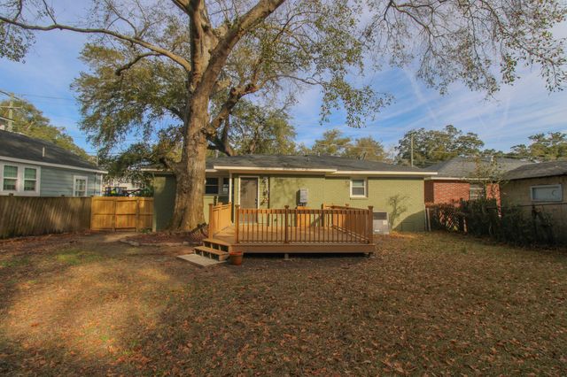 1087 Bexley Street, North Charleston, SC 29405