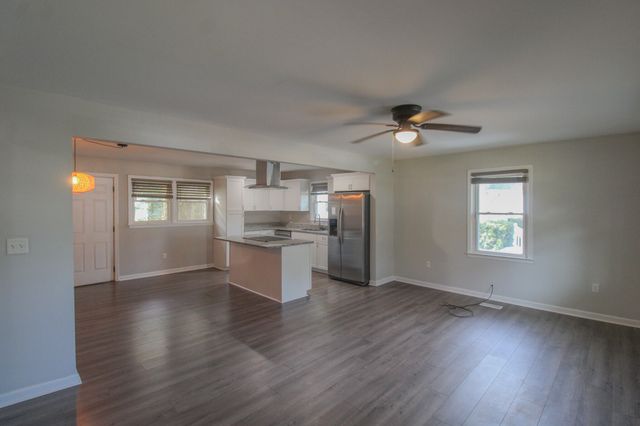 1087 Bexley Street, North Charleston, SC 29405