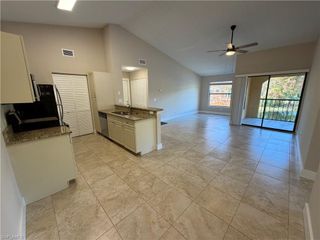 2070 Arbour Walk CIR # 3224, Naples, FL 34109