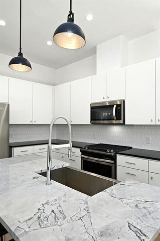 5212 Huisache ST 2, Austin, TX 78751