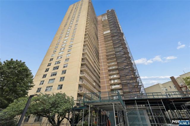 6040 Boulevard East 30N, West New York, NJ 07093