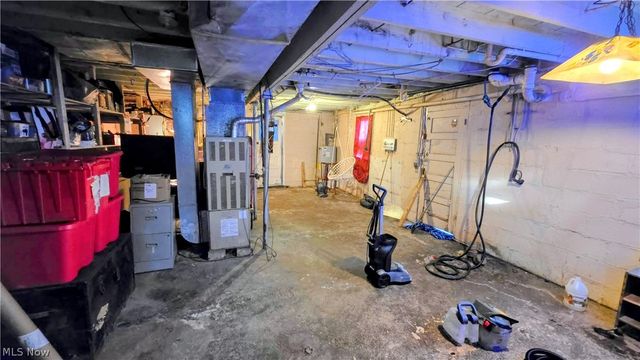 1301 Ridgeway Avenue, Parkersburg, WV 26101