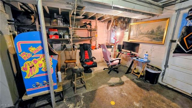 1301 Ridgeway Avenue, Parkersburg, WV 26101