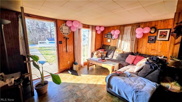 1301 Ridgeway Avenue, Parkersburg, WV 26101