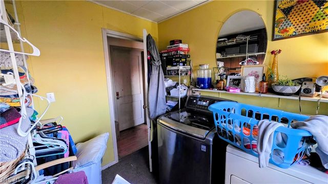 1301 Ridgeway Avenue, Parkersburg, WV 26101