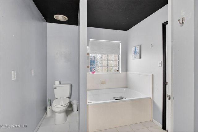 16047 S April Drive, Gulfport, MS 39503