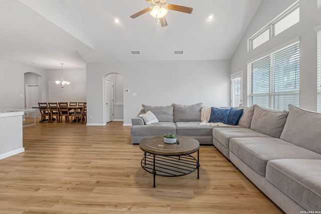 2982 Daisy Meadow, New Braunfels, TX 78130