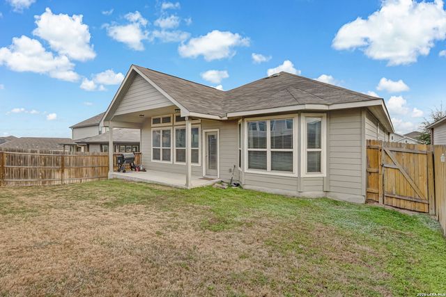 2982 Daisy Meadow, New Braunfels, TX 78130