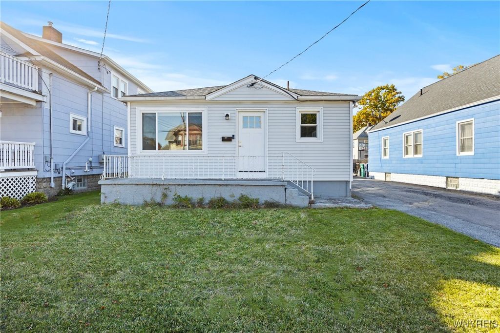 138 62nd Street, Niagara Falls, NY 14304