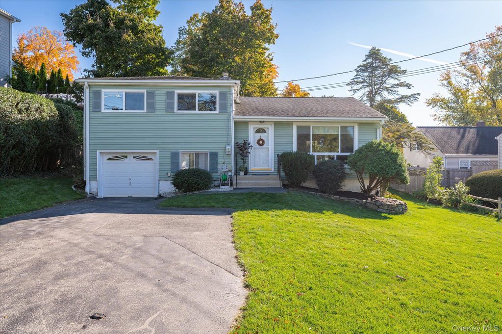 54 High View Terrace, Pleasantville, NY 10570 — exterior