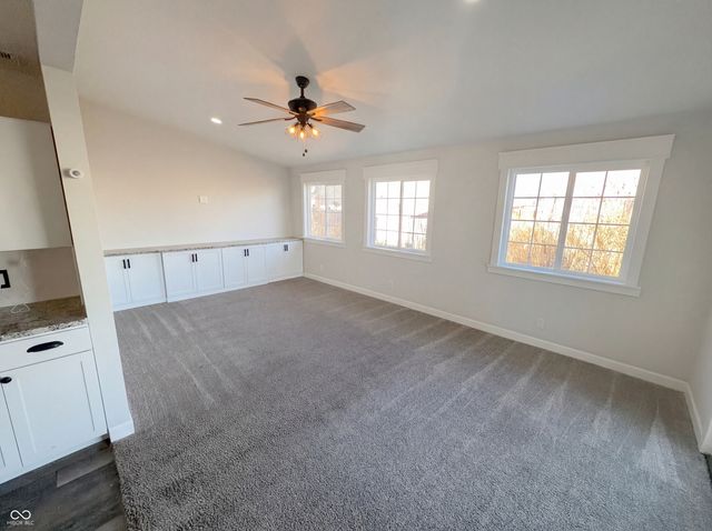 8251 S Evening Drive, Pendleton, IN 46064