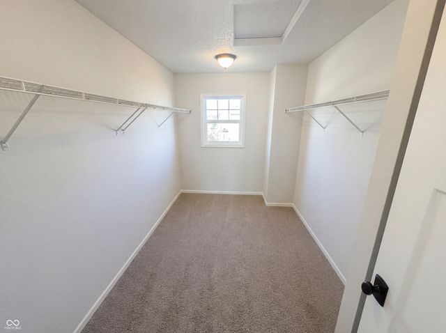 8251 S Evening Drive, Pendleton, IN 46064