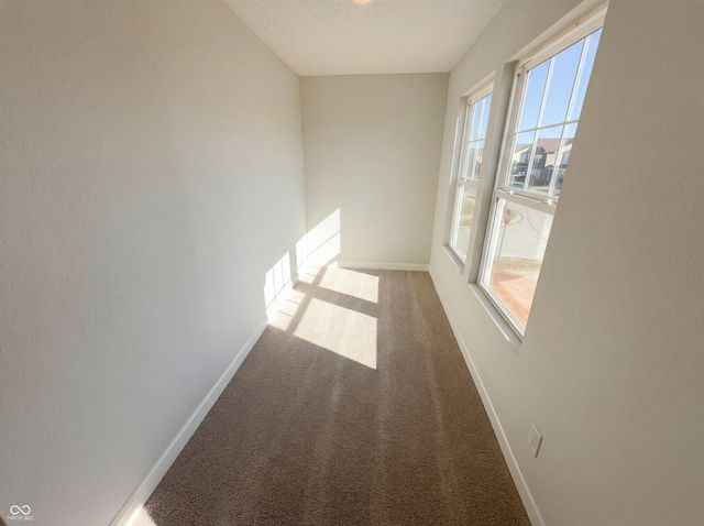 8251 S Evening Drive, Pendleton, IN 46064