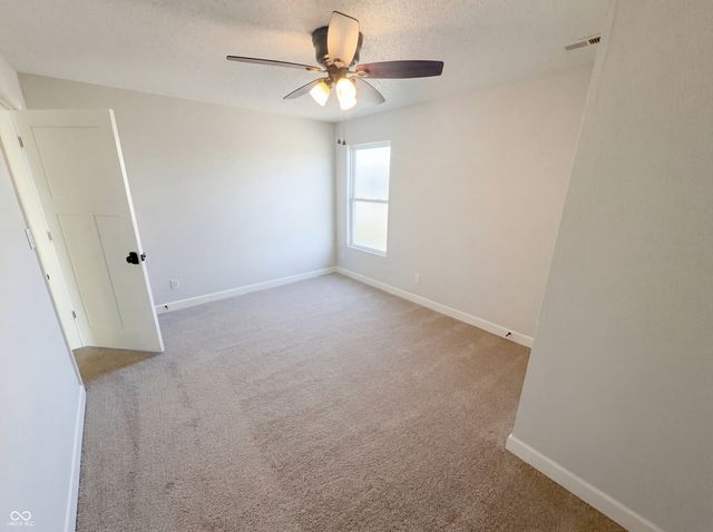 8251 S Evening Drive, Pendleton, IN 46064