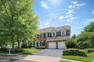 1805 EFTY CT, Woodbridge, VA 22191