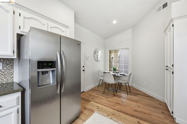 15 Lavagetto CT, Alameda, CA 94502