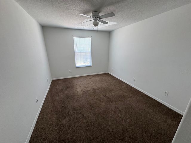 561 CRESTING OAK CIRCLE 86, Orlando, FL 32824