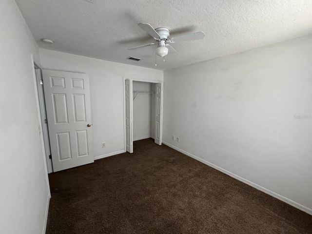 561 CRESTING OAK CIRCLE 86, Orlando, FL 32824