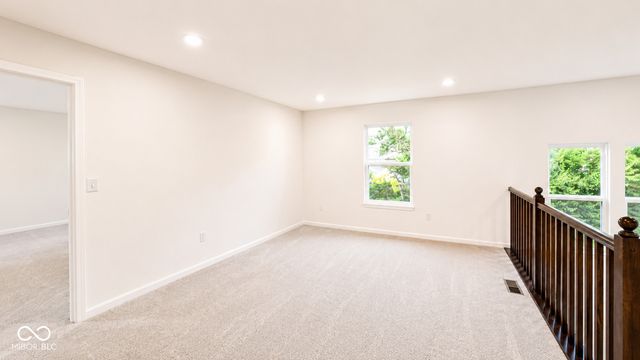 1069 Gatewick Court, Greenwood, IN 46143