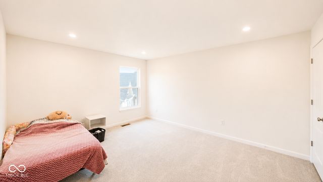 1069 Gatewick Court, Greenwood, IN 46143