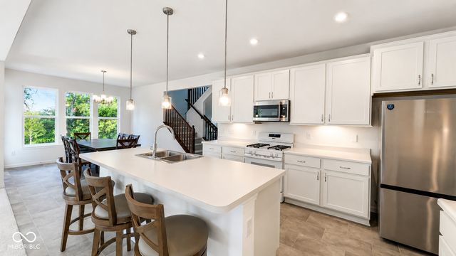 1069 Gatewick Court, Greenwood, IN 46143