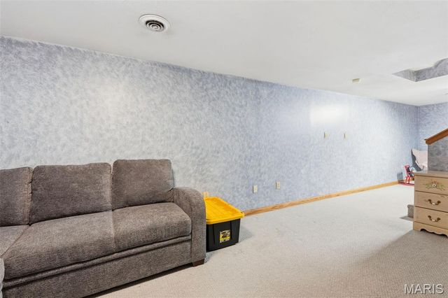 807 Amanda Drive, St Peters, MO 63376