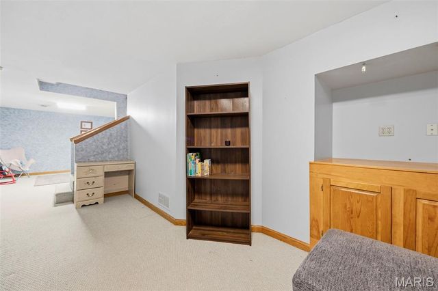 807 Amanda Drive, St Peters, MO 63376