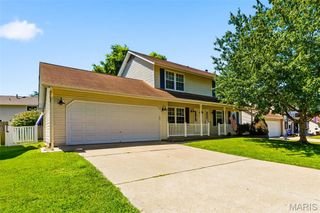 807 Amanda Drive, St Peters, MO 63376