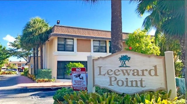 16446 NE 27th Pl 38, North Miami Beach, FL 33160