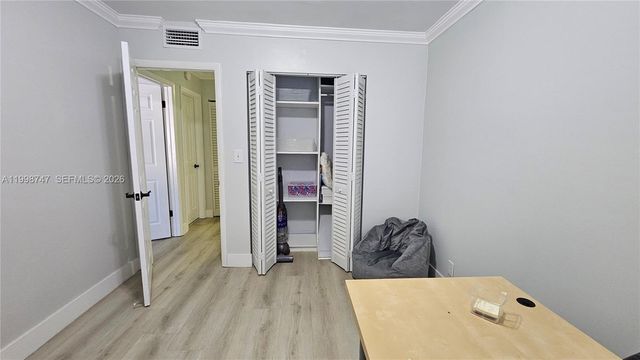 16446 NE 27th Pl 38, North Miami Beach, FL 33160