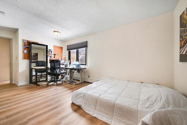 4 Pine Tree Drive 110, Arden Hills, MN 55112