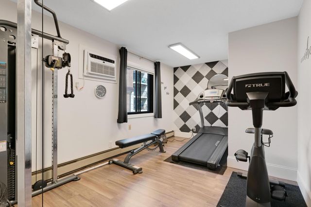 4 Pine Tree Drive 110, Arden Hills, MN 55112